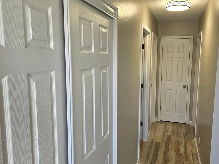328 E Highland Ave #A — Photo 4