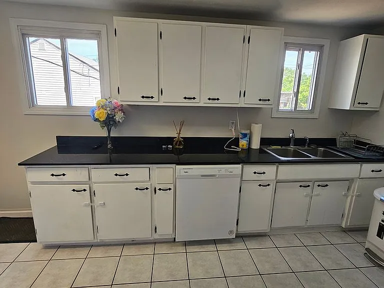 15202 Aldene Ave — Photo 7