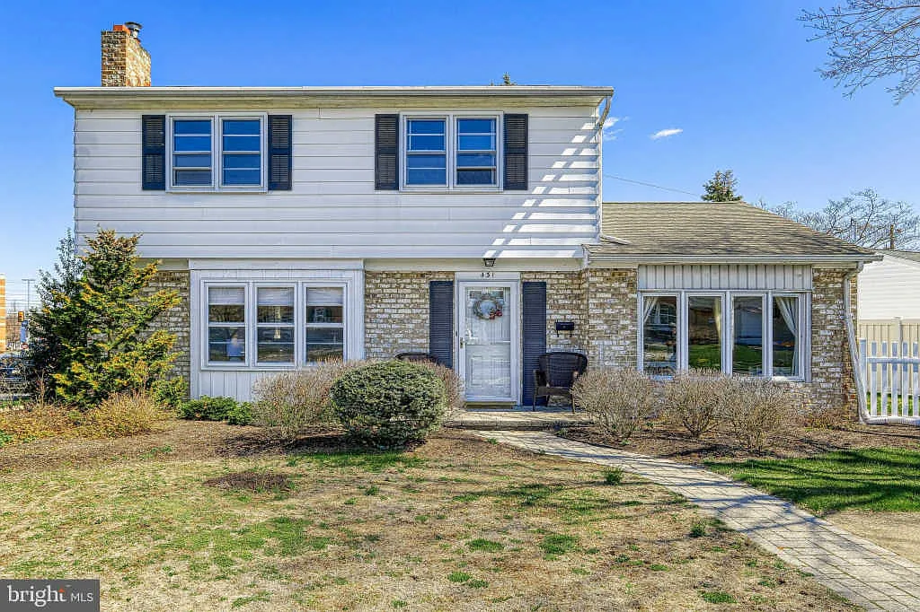 431 Appletree Rd photo 1