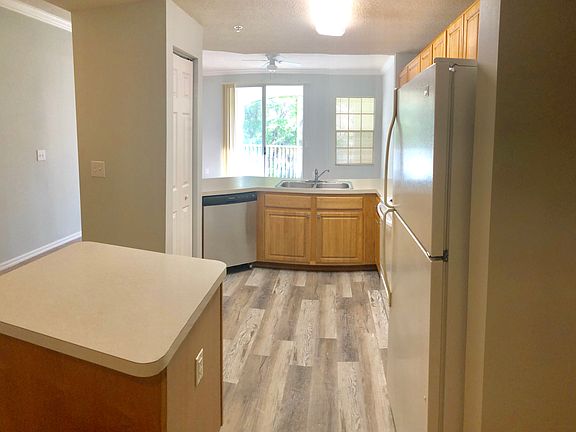4th image of 5600 Bentgrass Dr #8-114