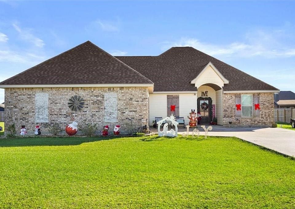 1st image of 17340 Maverick Dr
