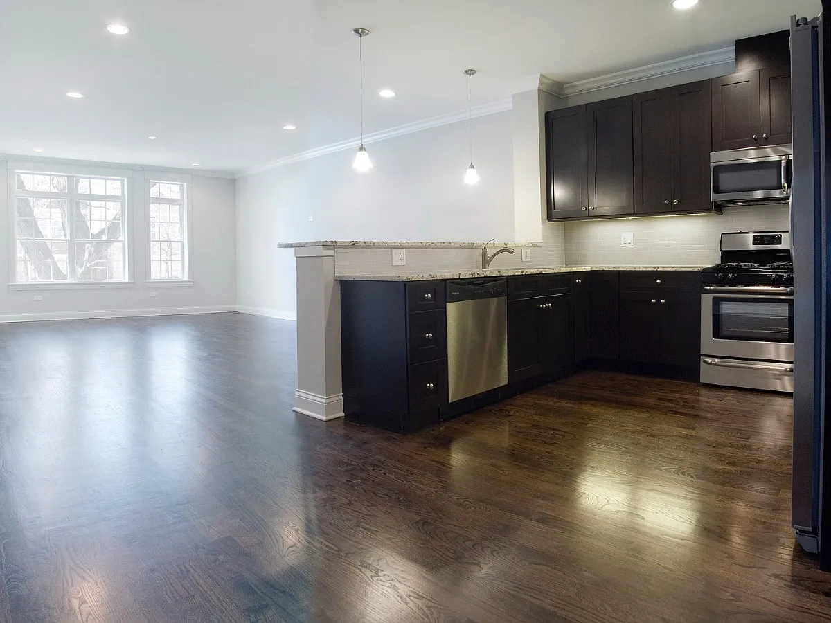 2 bed, 2.0 bath, $3,200 — Photo 4