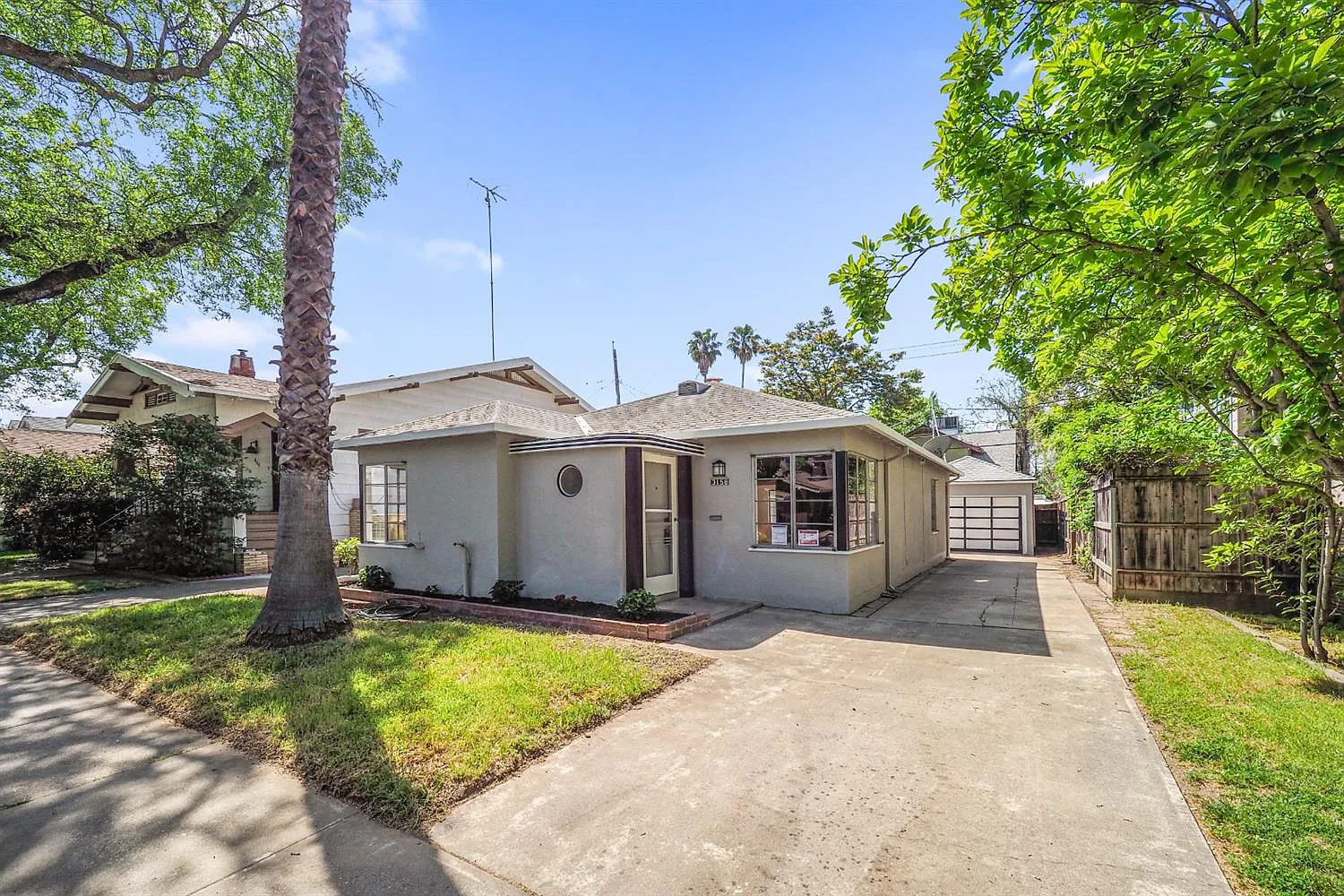 3158 Serra Way photo 1
