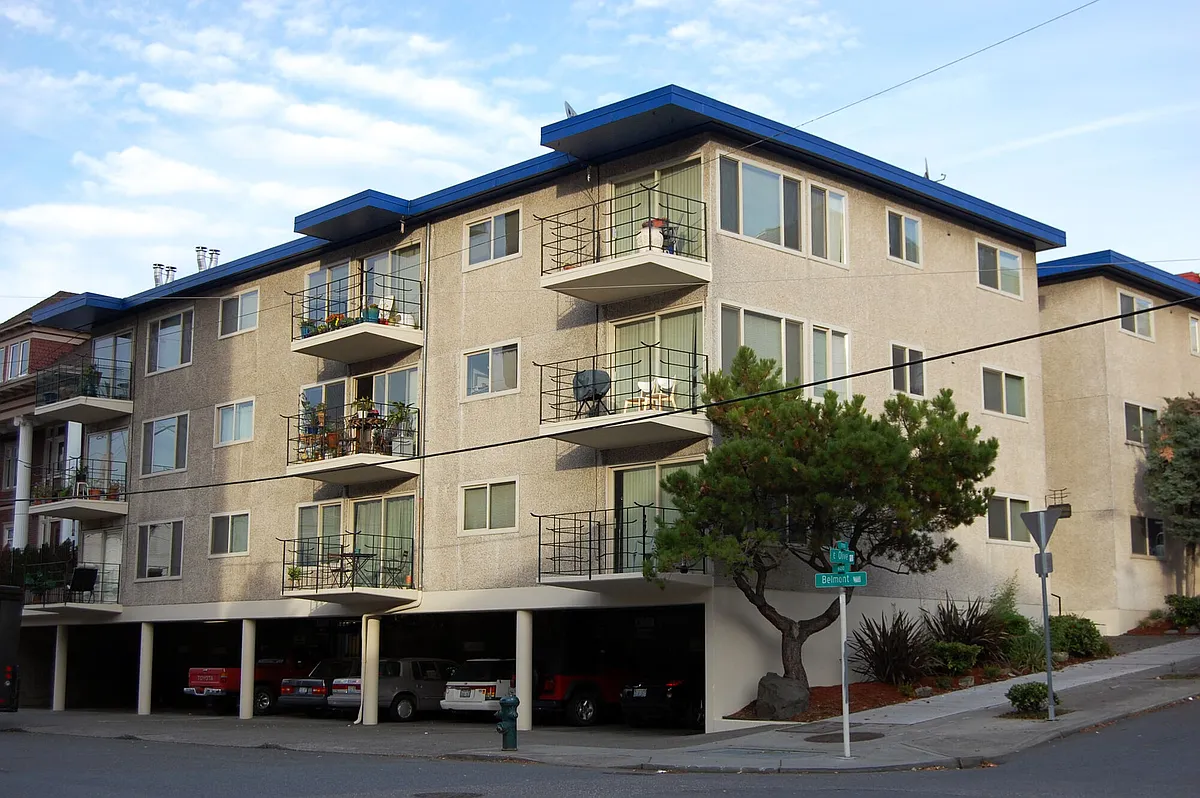 Building Photo - Centennial