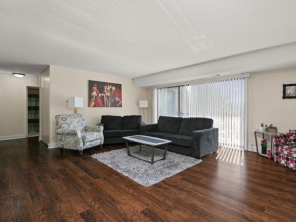 2nd image of 1150 E Randville Dr Unit 2E
