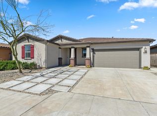 6838 E Cetti Ave, Fresno, CA 93727
