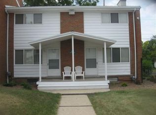 1220 Vincent Ct APT 10, Flint, MI 48503