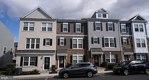 13808 Litespeed Way Photo 1