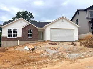 722 Blake Dr, Hillsboro, MO 63050