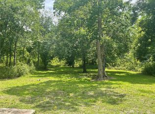 60 Arbor Cir, New Orleans, LA 70131