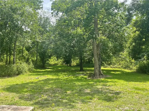 60 Arbor Cir, New Orleans, LA 70131