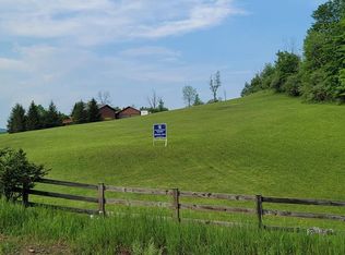 5 Scotch Valley Rd, Hollidaysburg, PA 16648