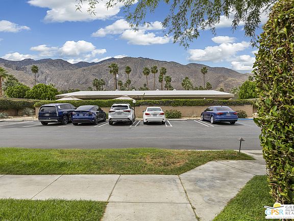 3rd image of 1111 E Ramon Rd Unit 13