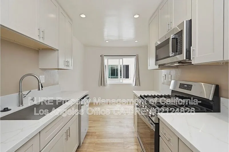 1 bed, 1.0 bath, 650 sqft, $2,895 — Photo 4