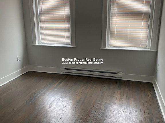 5th image of 81 Park Dr APT 22