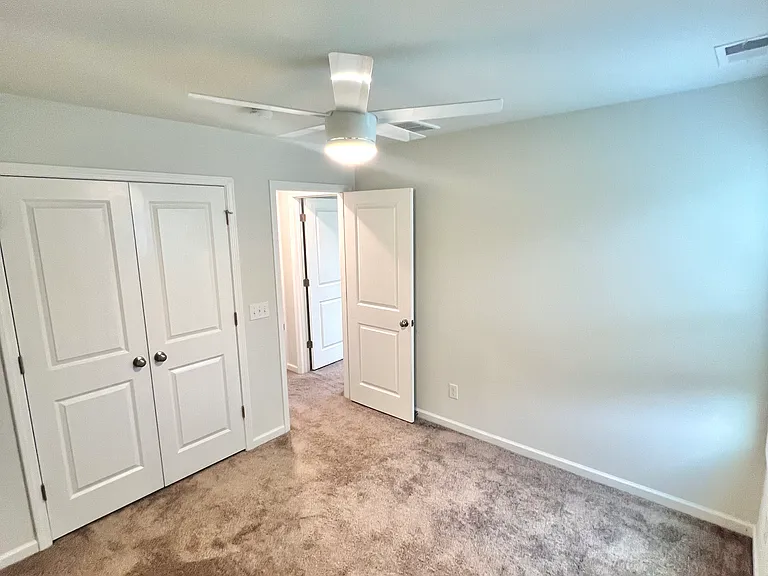 108 Horncastle Ct — Photo 29