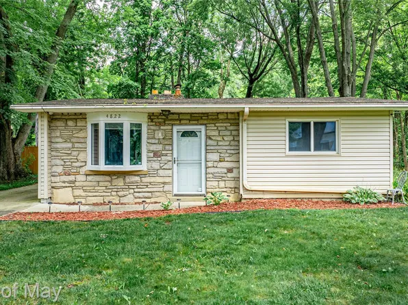 4822 Filer St, Waterford, MI 48328