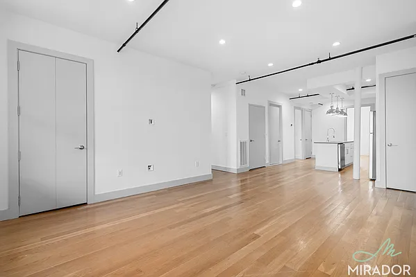 Rented by Mirador Real Estate | media 14