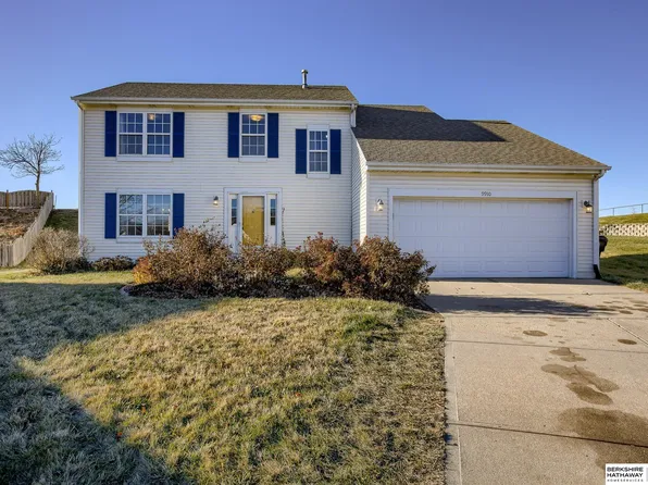 9910 Melissa Cir, La Vista, NE 68128