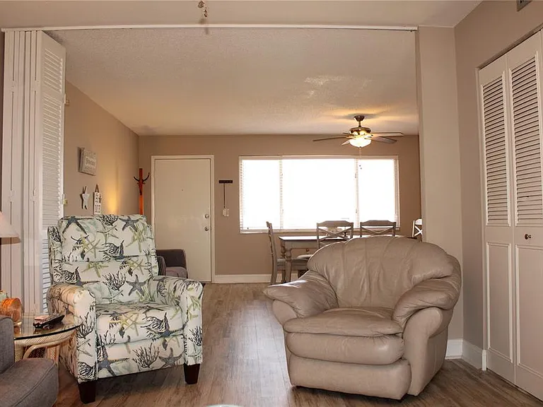 4460 Ironwood Cir #501A — Photo 20