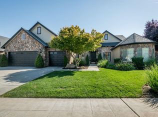 1859 N Harvard Ave, Clovis, CA 93619