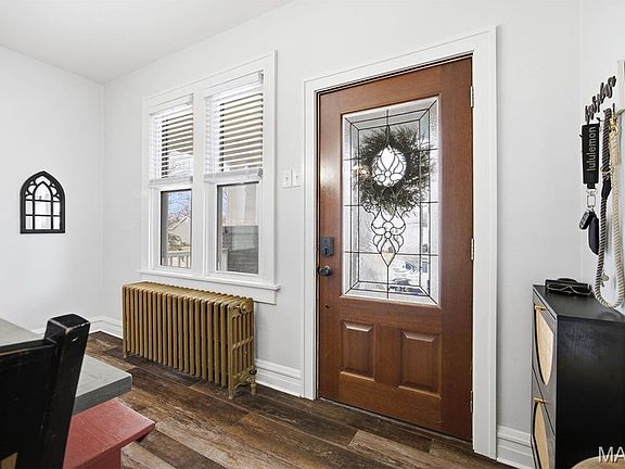 5th image of 1715 Zschokke St