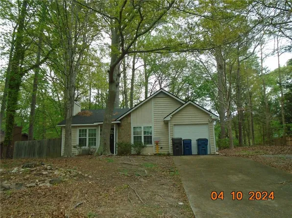 903 River Glen Pl, Riverdale, GA 30296