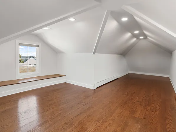 8008 Harbor View Terrace image 22 of 30