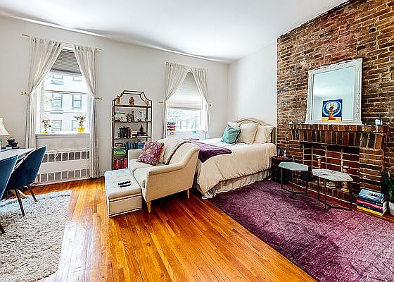 1st image of 68 W 82nd St APT 4B