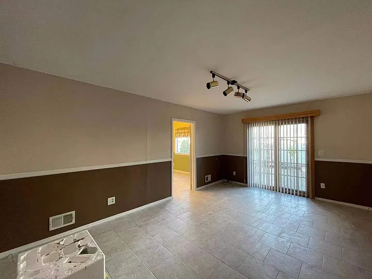 203 Gervil St #1 — Photo 6