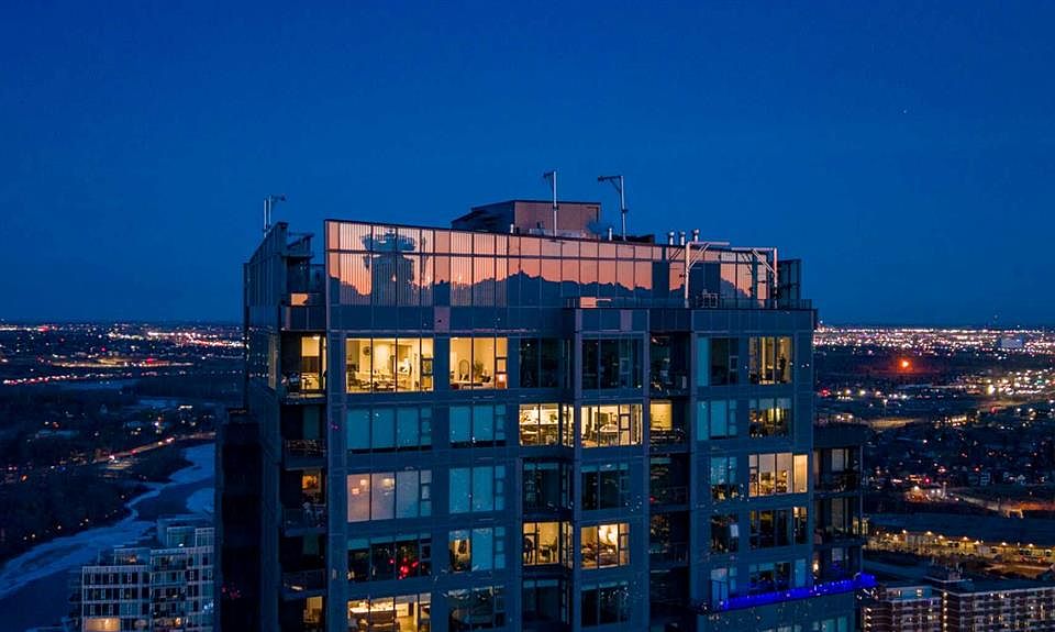 1st image of 530 W 3rd St SE #3508