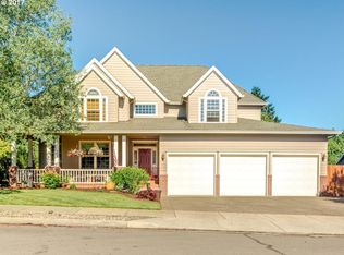 16460 Wayne Dr, Oregon City, OR 97045