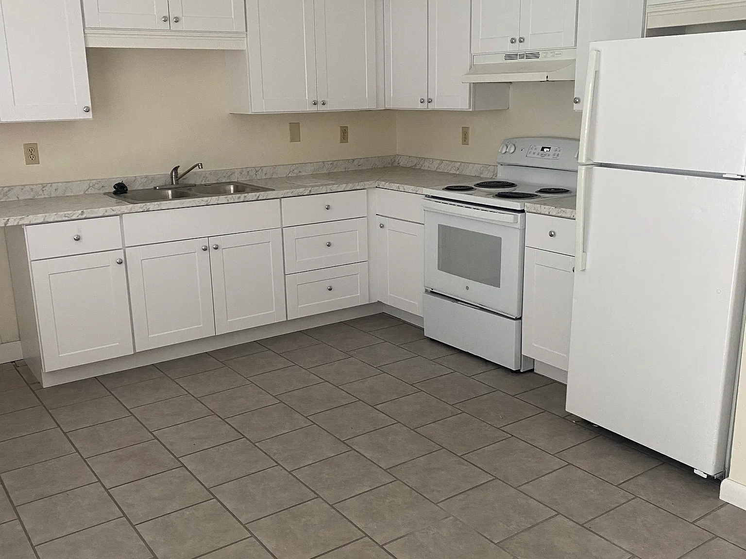 2 bed, $1,250 — Photo 3