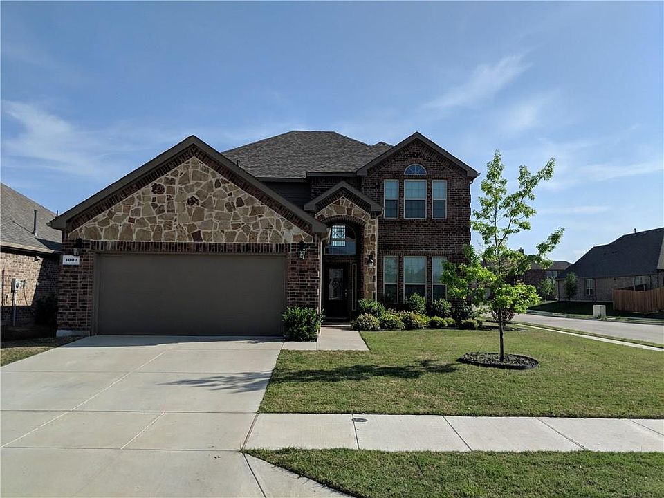 1st image of 1000 Lake Woodland Dr