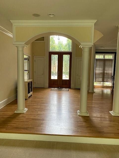 1st image of 1144 Greenridge Ln