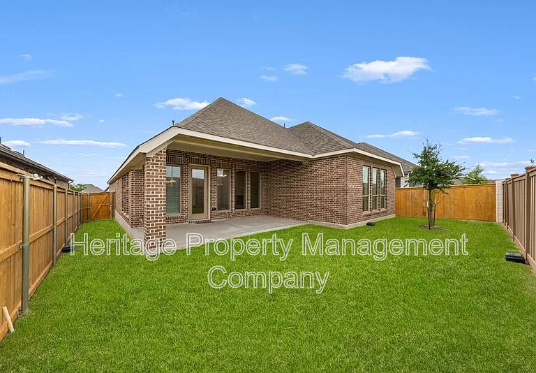 316 Hulda Trl — Photo 39