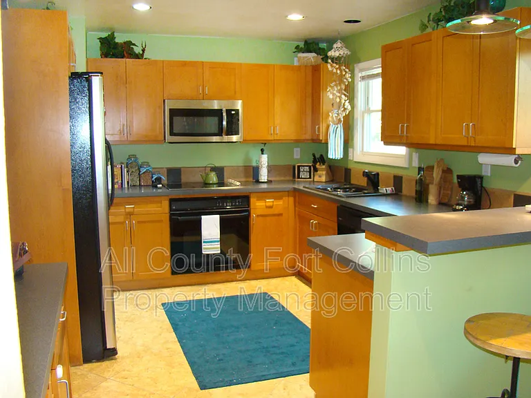 1312 Lakewood Dr — Photo 12