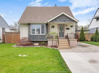 1634 Olive Rd, Windsor, ON N8Y 4M7