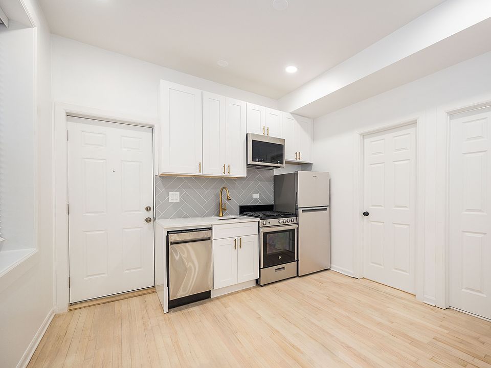 1st image of 1247 N Cleaver St #R