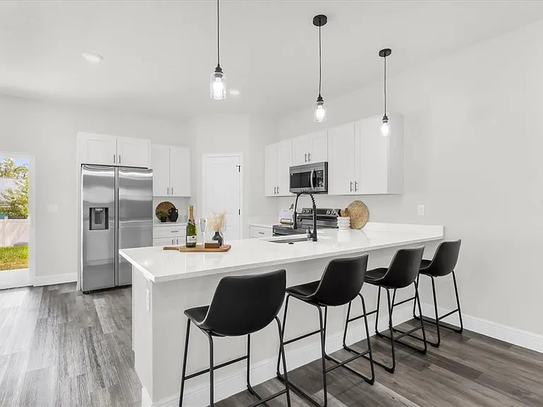 4535 SW 172nd Street Rd — Photo 8