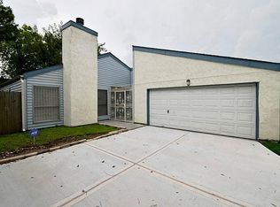 11043 Petworth Dr, Houston, TX 77072
