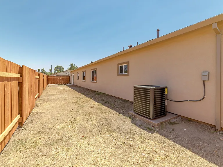 946 Irem Way — Photo 18