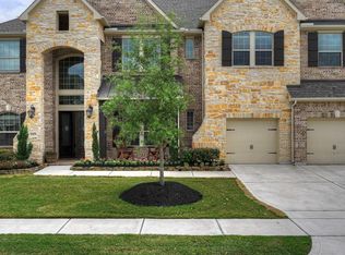 19423 Meadow Lakes Dr, Cypress, TX 77433