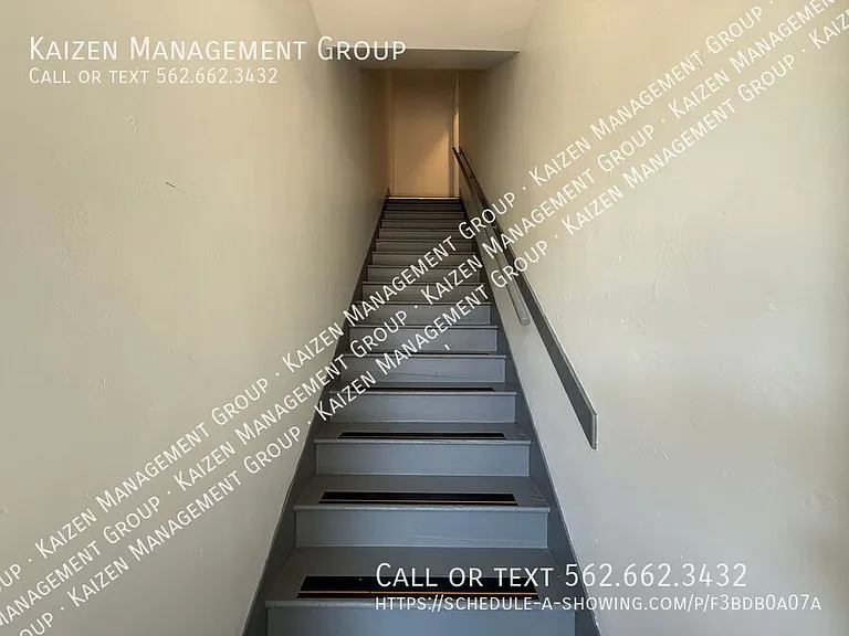 1634 Pine Ave #E — Photo 10