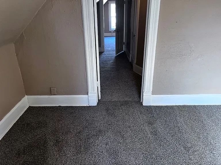 308 E Archer Ave — Photo 5