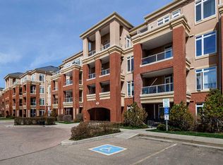 8 S Hemlock Cres SW #304, Calgary, AB T3C 2Z1