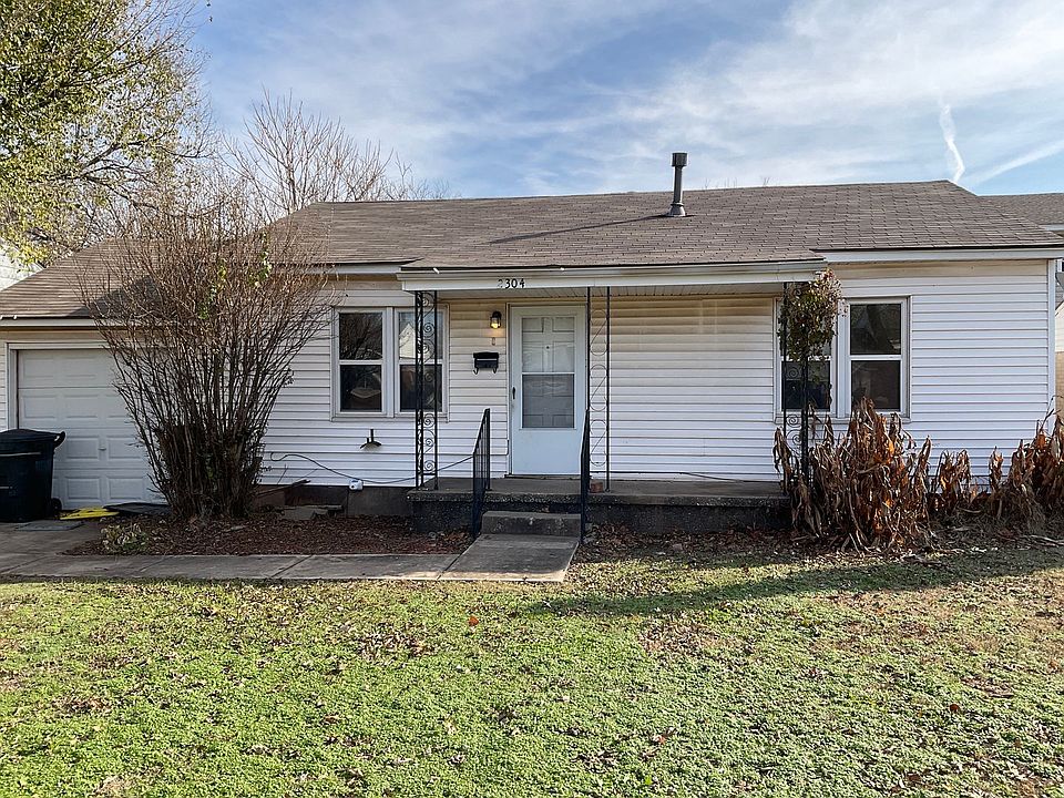 1st image of 2304 Doris Ave