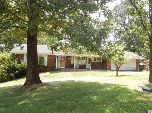359 Ironwood Dr, Calvert City, KY 42029