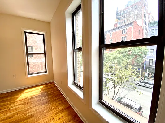 Rented by Corcoran | media 14