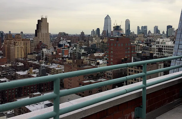 Rented by Keller Williams NYC | media 19